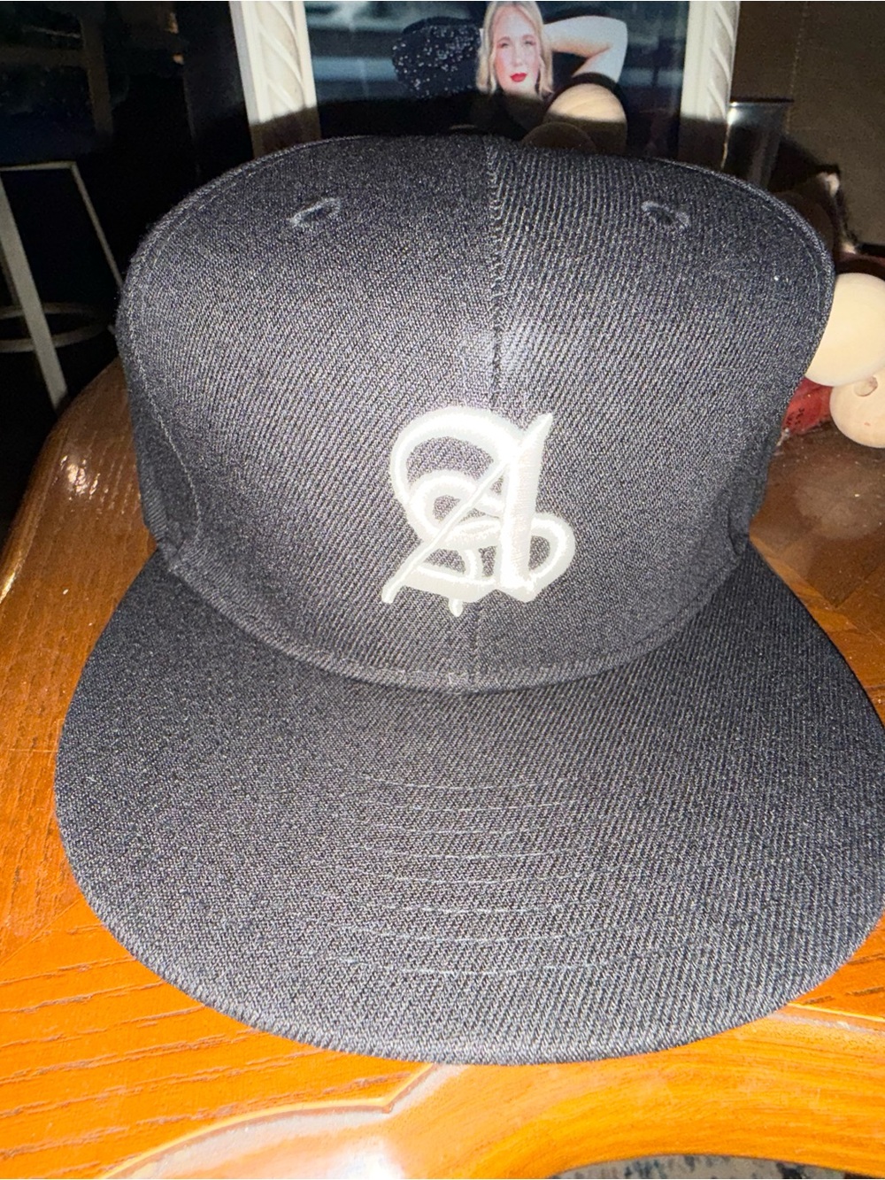 Black Snapback Ananke Hat